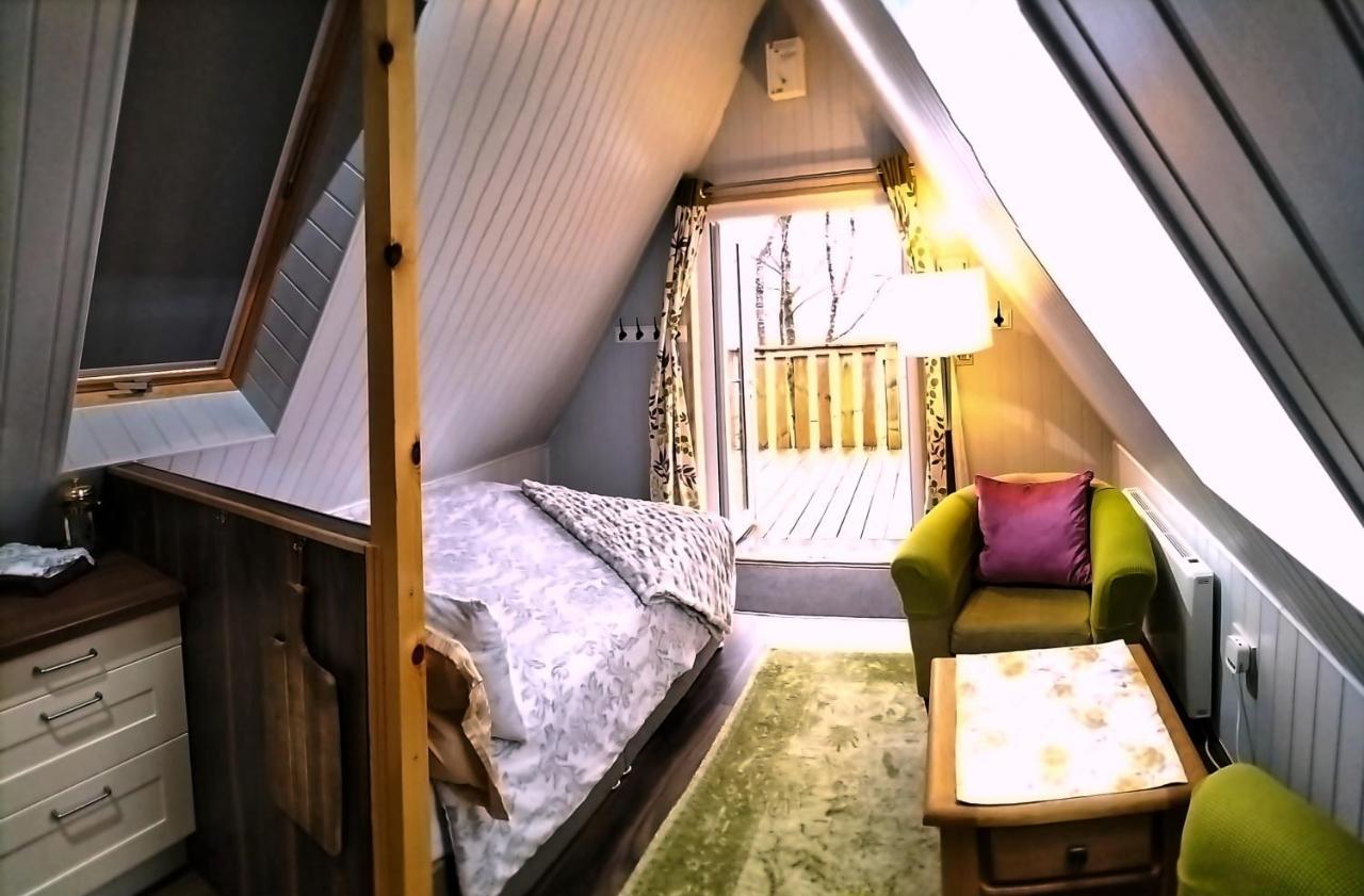 Glenfinnan Retreats, Ash Cabin Экстерьер фото